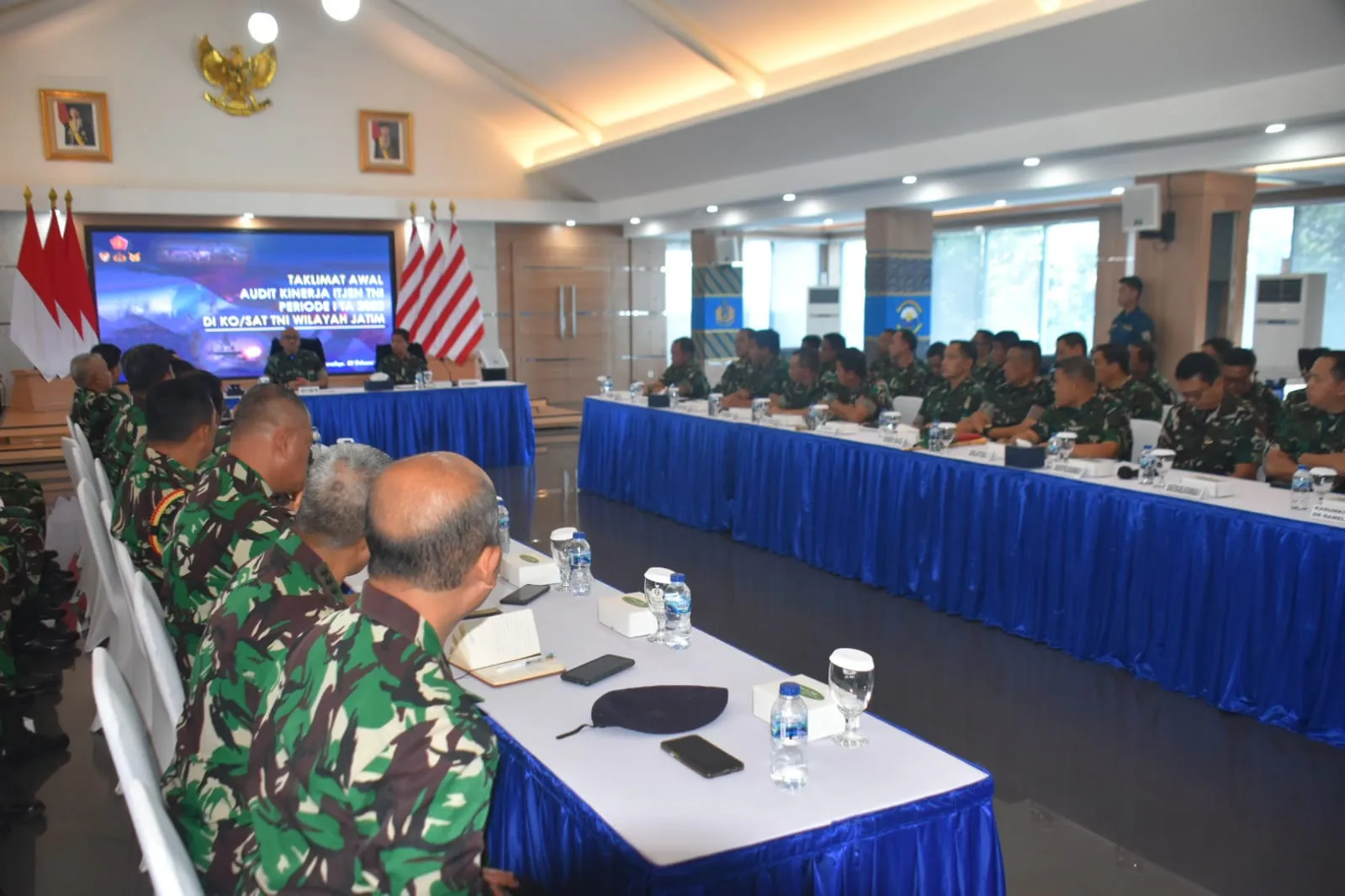 Danlantamal V Hadiri Taklimat Awal Audit Kinerja Itjen TNI Periode I TA. 2023