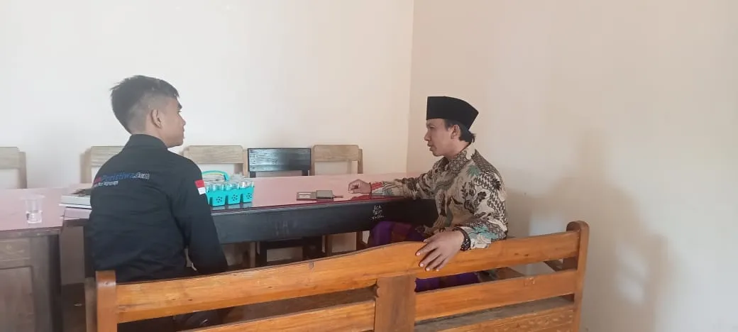 Silaturahmi Awak Media Zonaperistiwa.com Dengan AKD kades Soket Laok