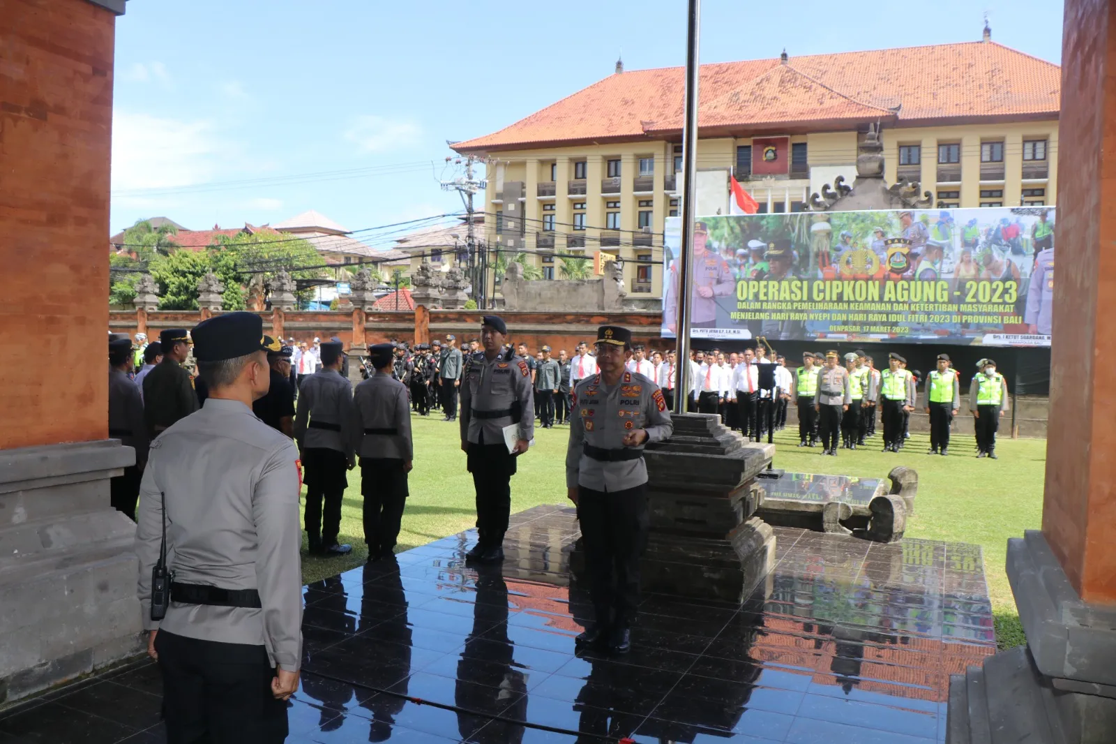 Kapolda Bali Pimpin Apel Gelar Pasukan Cipkon Agung 2023