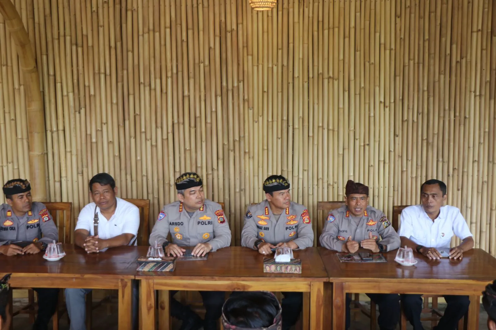 Jumat Curhat, Polda Bali Datangi Celuk Swing and Luwak Coffee