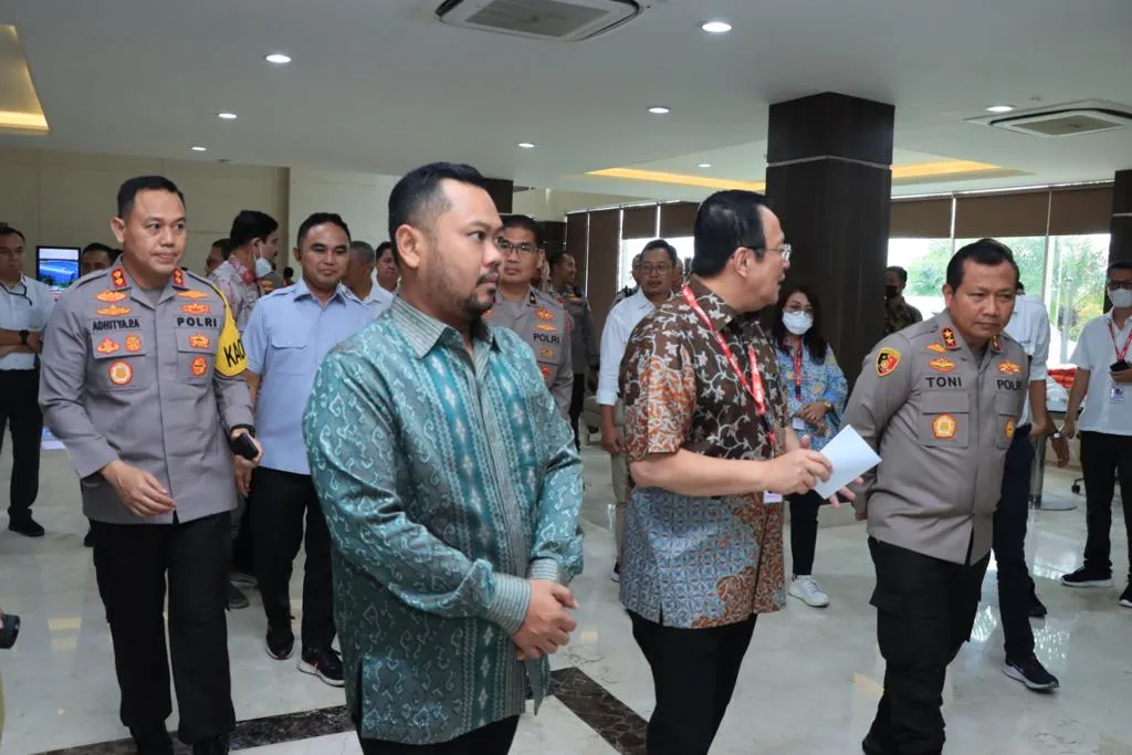 Kunjungi KEK JIIPE Gresik, Kapolda Jatim Siapkan Sistem Pengamanan Obvit