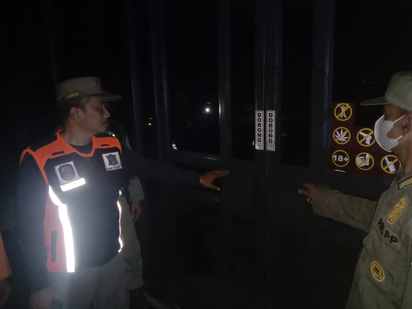 Diduga Tempat Hiburan Malam Wilayah Genteng Beroperasi Saat Bulan Ramadhan Itu Hoax