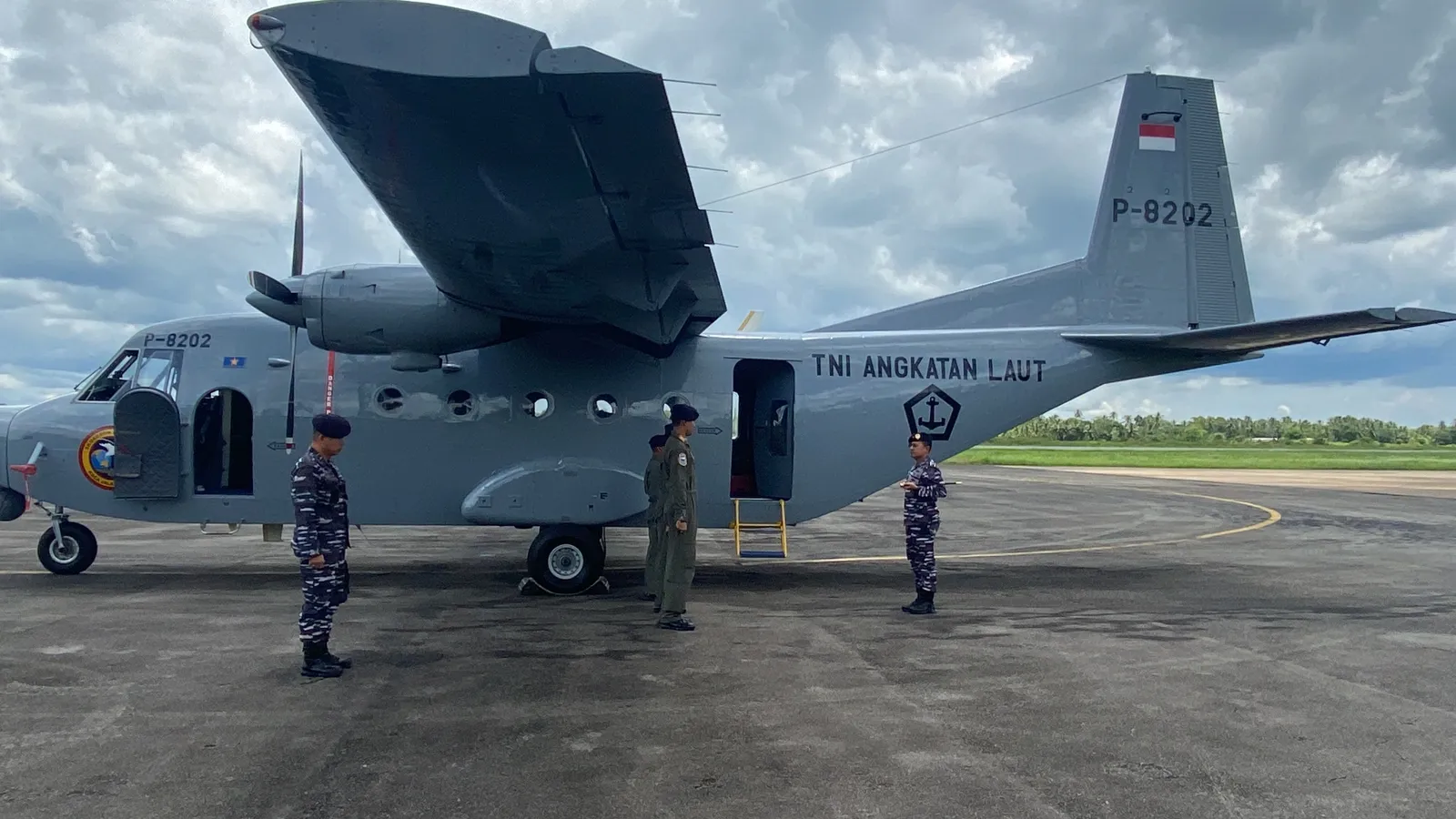 PESUD CASA NC 212-200 MPA P-8202 MELAKSANAKAN INTAI UDARA MARITIM SEKALIGUS SEBAGAI PESUD KODAL GUSPURLA KOARMADA I