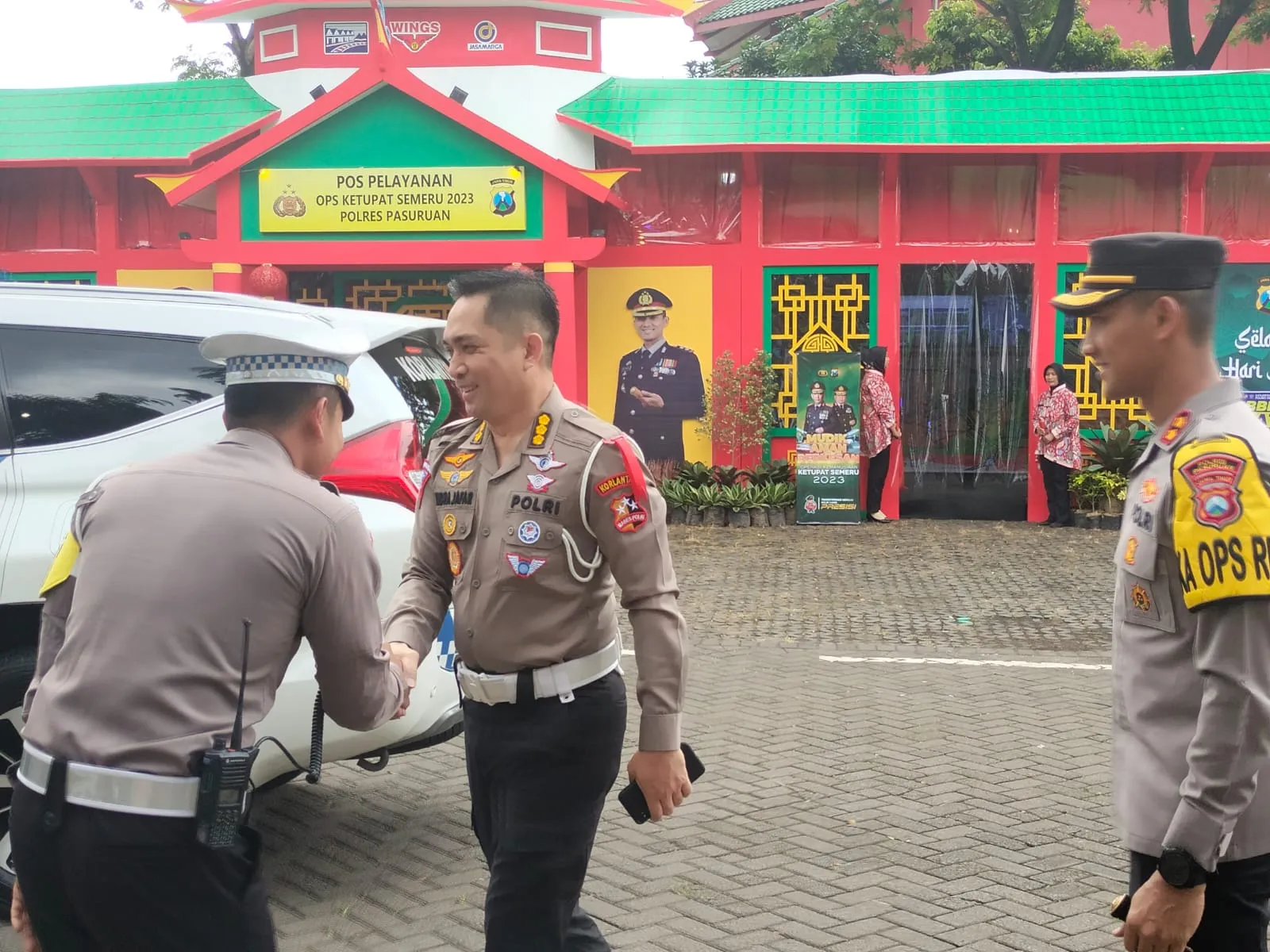Kapolres Pasuruan Sambut Kunjungan Kasubdit Jamenopsrek Ditkamsel Korlantas Polri di Posyan Mudik Lebaran