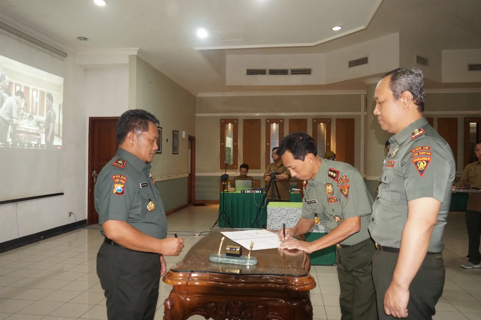 Direksi Rombak Jajaran Manajemen Perhutani Divre Jatim