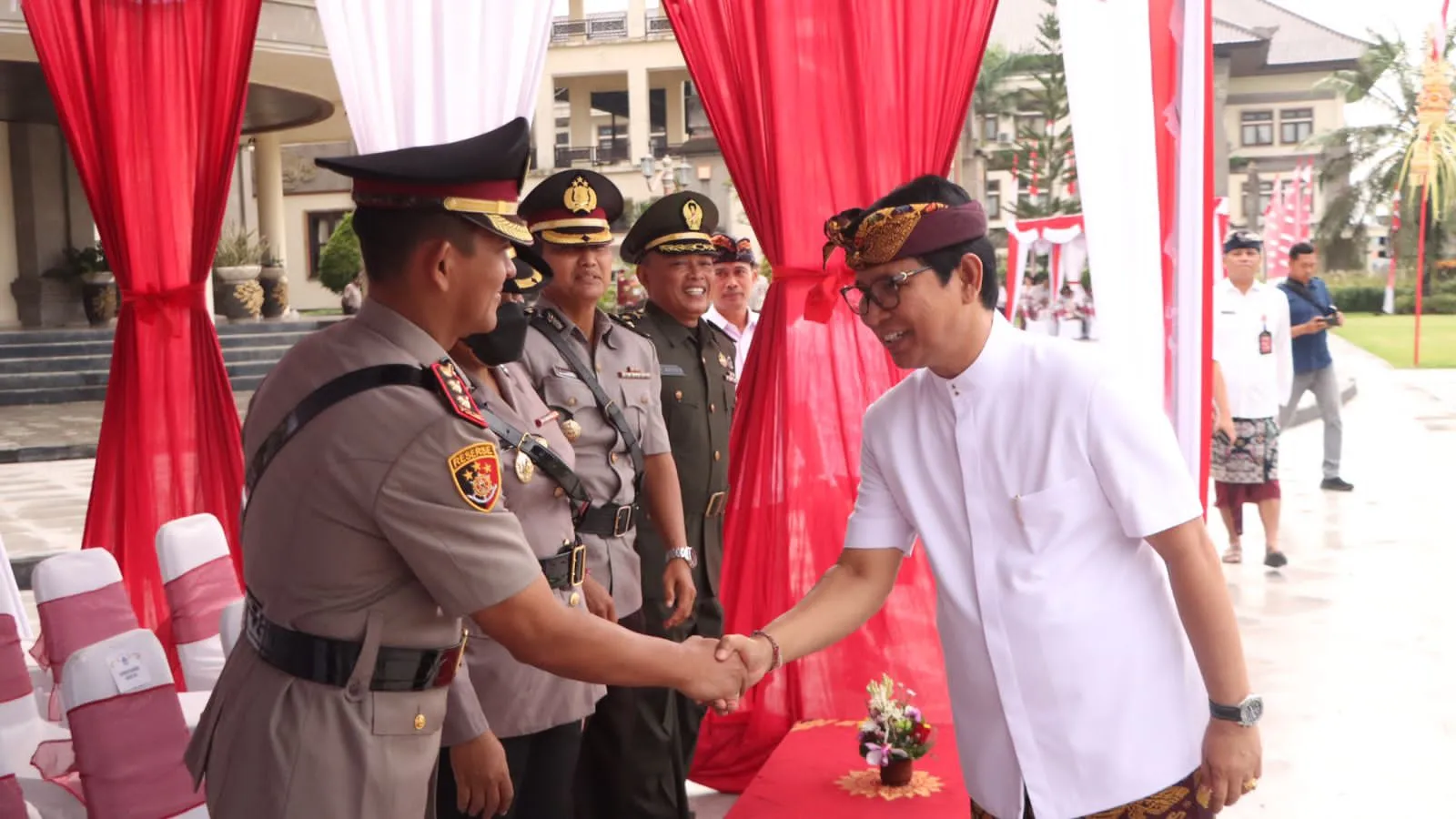 Kapolres AKBP Teguh Priyo Wasono Hadiri Upacara Peringatan Hari Otonomi Daerah 2023