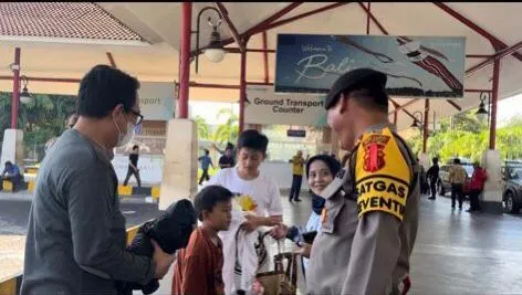 Patroli Gabungan TNI Polri, Sisir Bandara Ngurah Rai hingga Tempat Ibadah