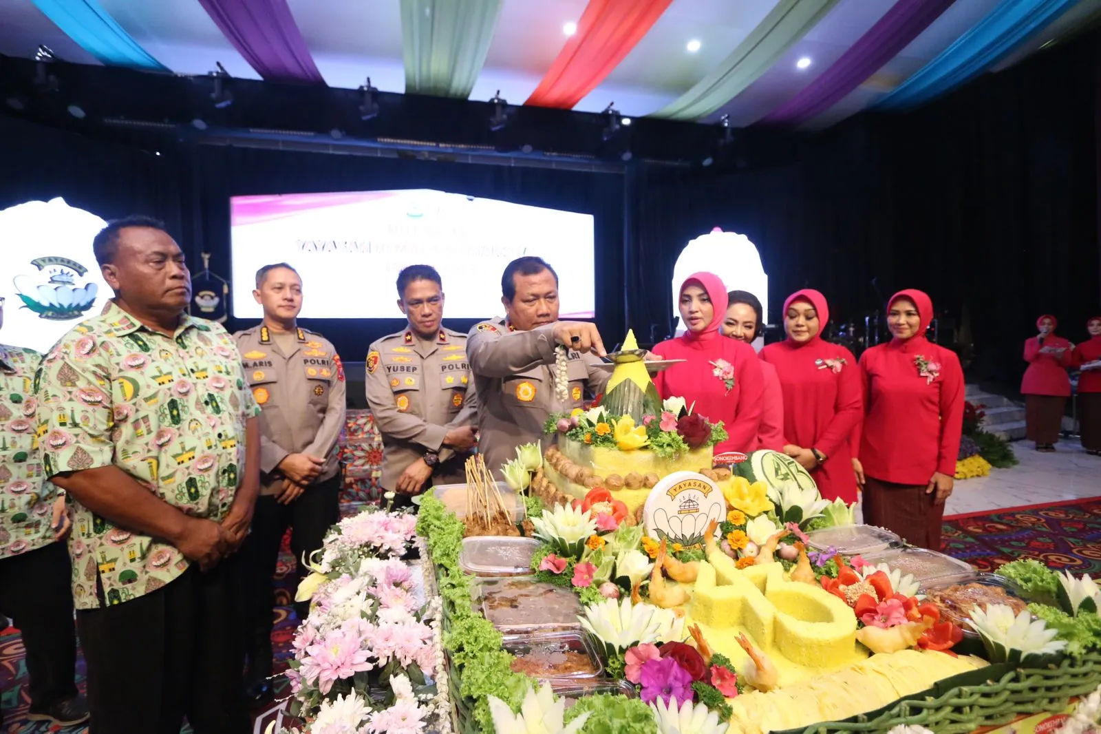 Hut ke-43 Kemala Bhayangkari, Kapolda Jatim : Bhayangkari Turut serta Bangun Citra Polri