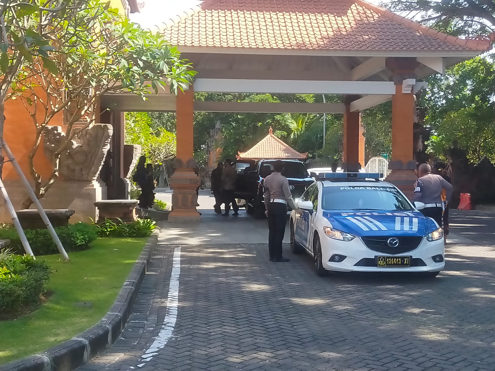 Pengamanan Keberangkatan Delegasi 18th Asia Media Summit di Bandara Ngurah Rai