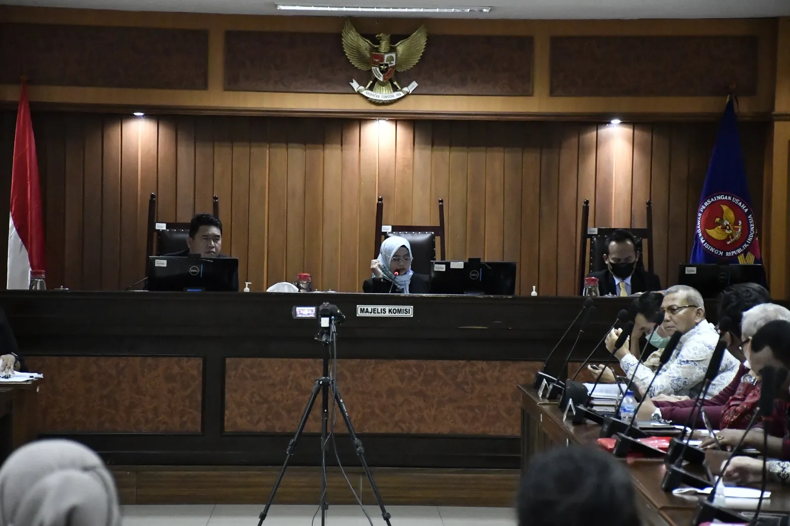 KPPU JATUHKAN PUTUSAN ATAS PERKARA MINYAK GORENG KEMASAN DI INDONESIA