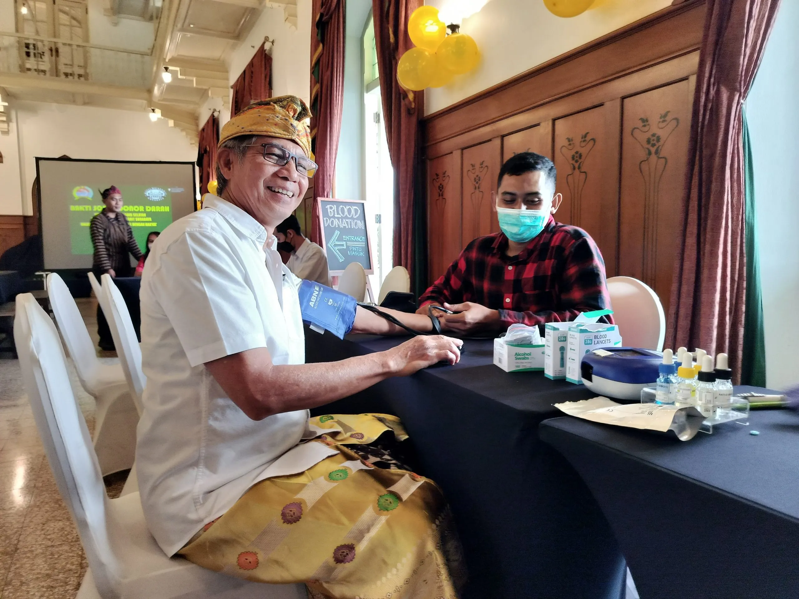 Hari Jadi HOTEL MAJAPAHIT SURABAYA Gelar KEGIATAN DONOR DARAH