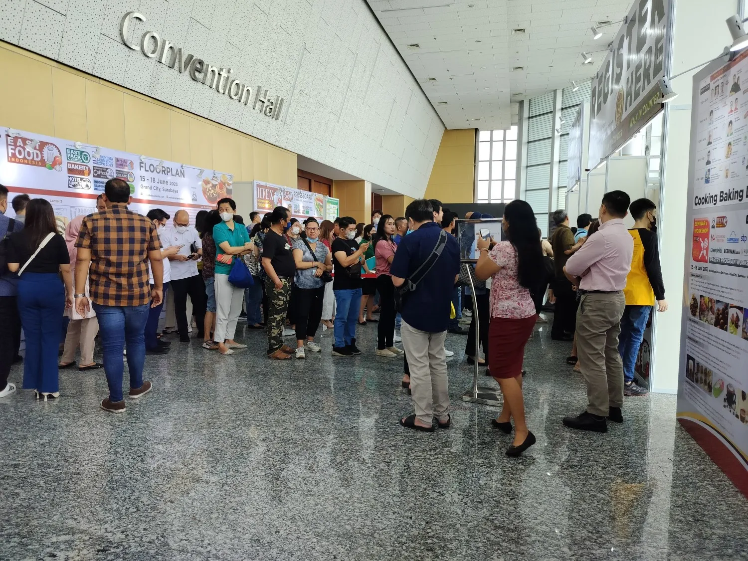 Antusias Pengunjung Pameran IIFEX 2023 Di Surabaya Sangat Luar Biasa
