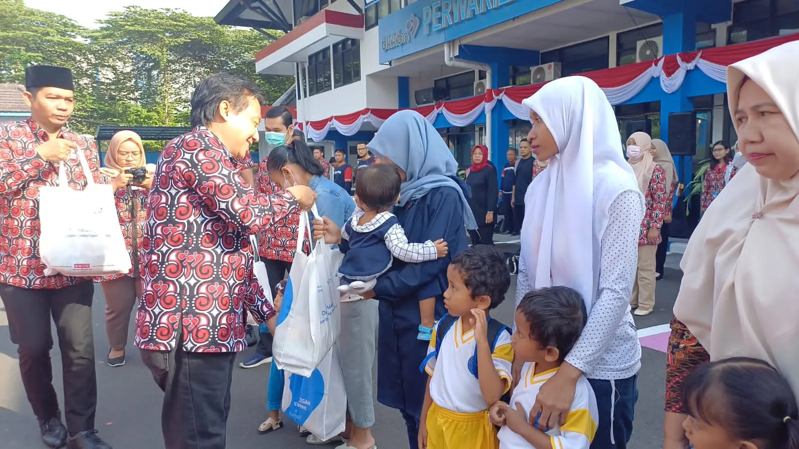BKKBN Jatim gelar Aksi Peduli 1.000.000 Telur Emas atau Eliminasi Masalah Anak Stunting