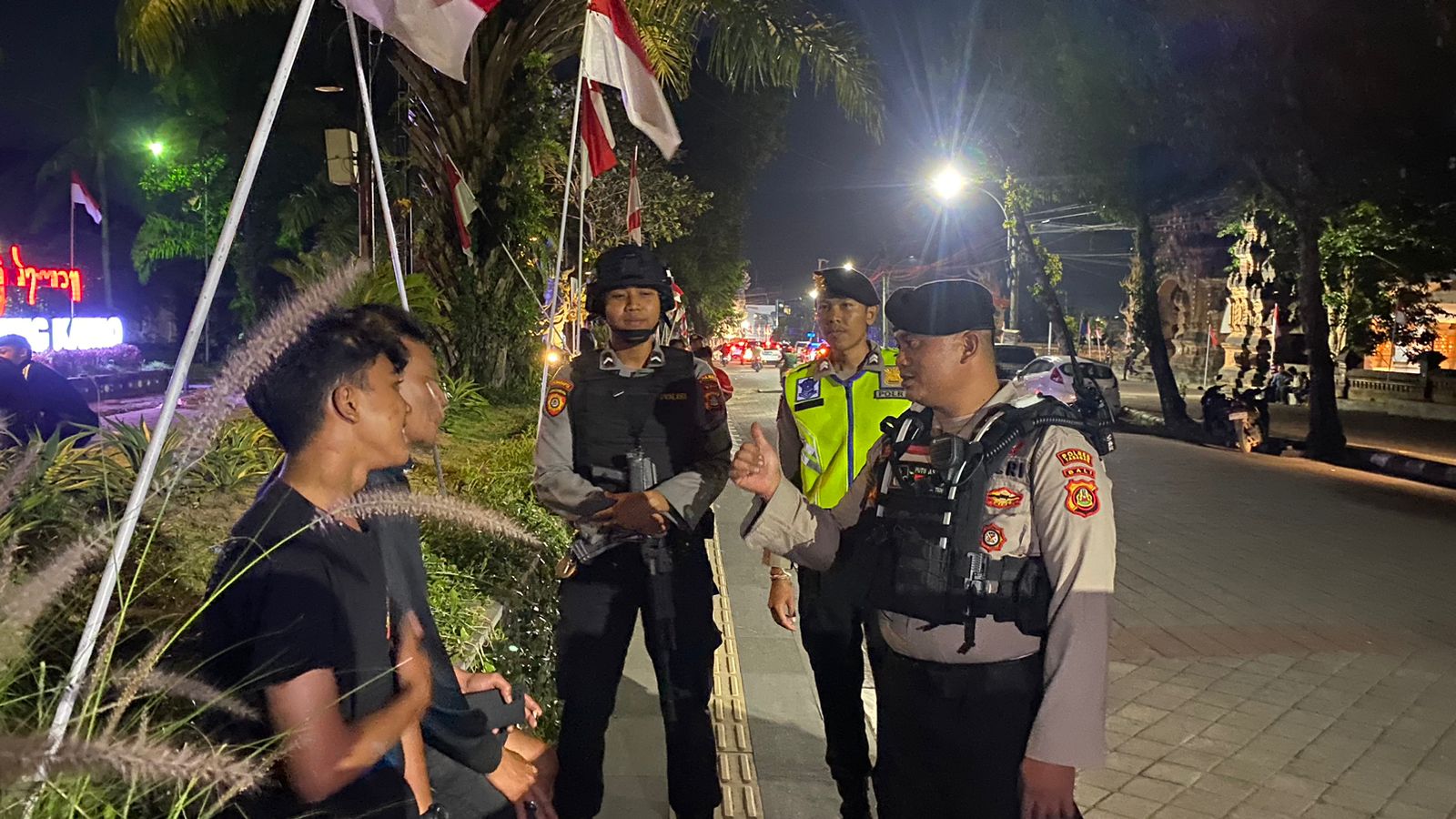 Atensi Jam Rawan, Blue Light Patrol Polres Tabanan Terjunkan 18 Personil*