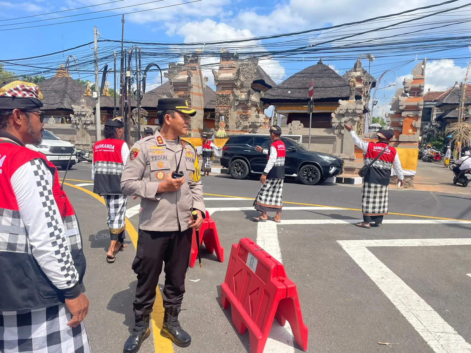 Kapolres Badung Pantau Pengamanan Hari Raya Kuningan