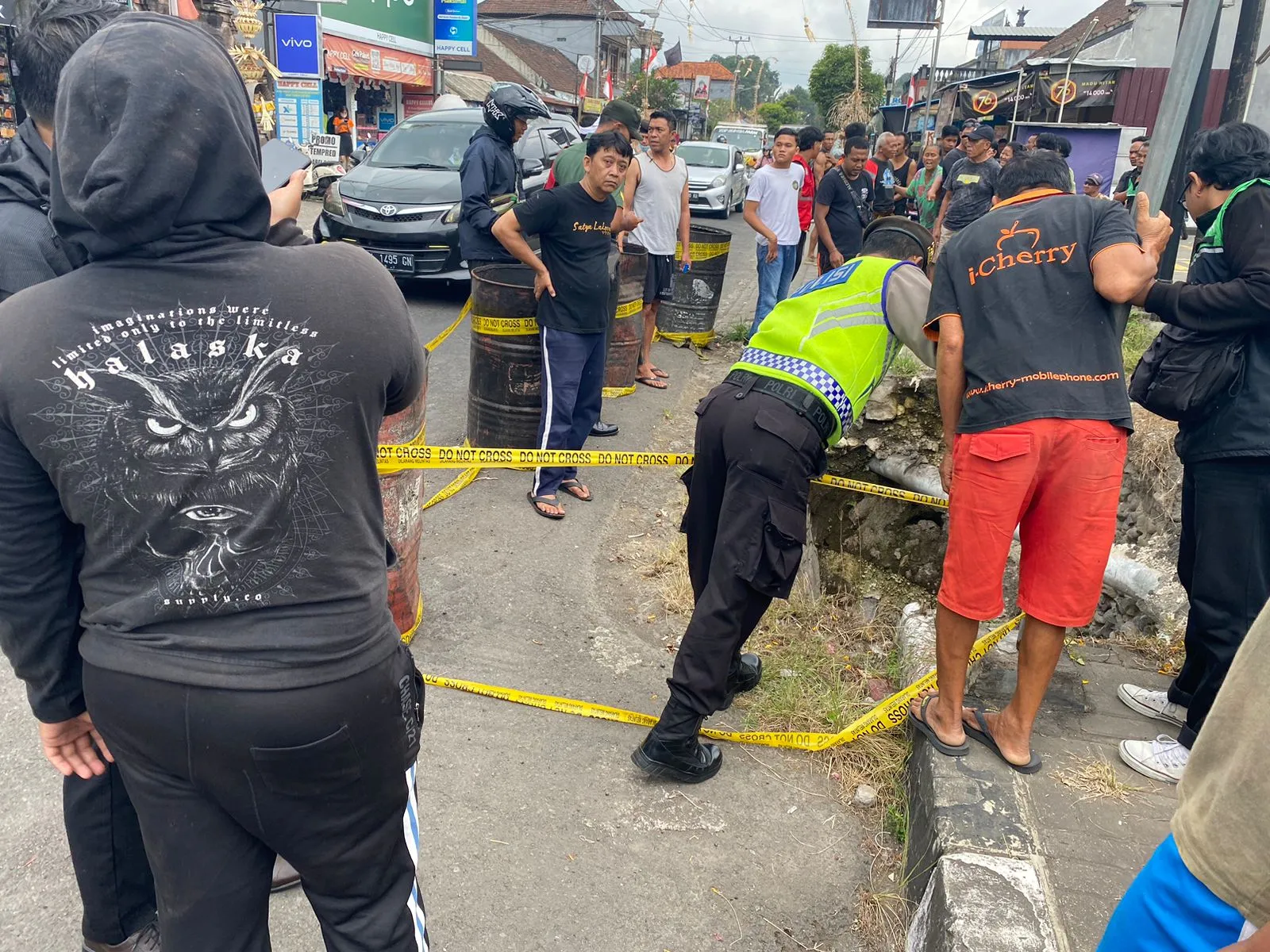 Jatuh ke Dasar Jembatan, Ni Luh Santi Alami Patah Kaki