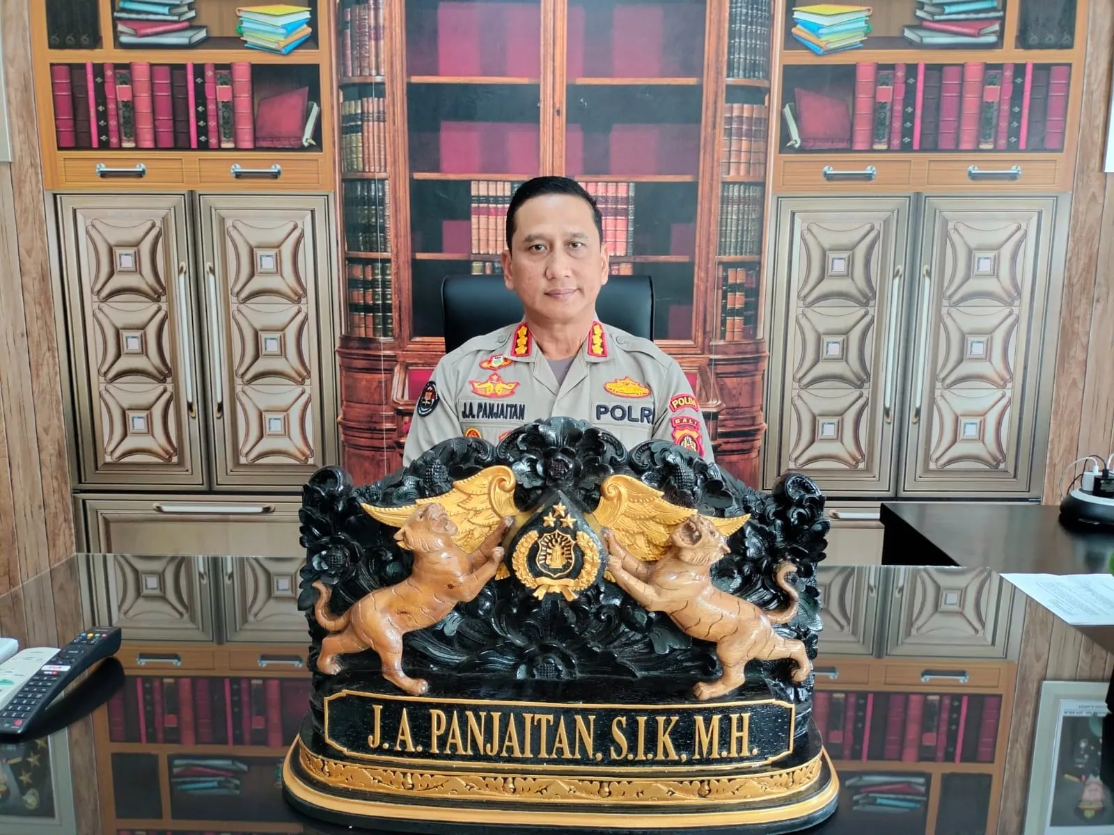Terancam Deportasi WNA Yang Melawan Polisi Saat Diperiksa Di Pospol Sunset Road.