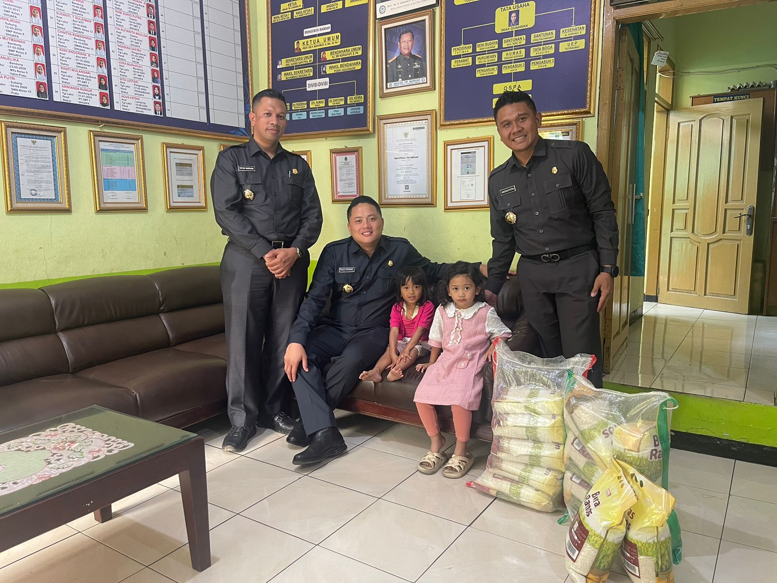 Serdik Sespimmen Angkatan 63 Mikael Hutabarat Gelar Bakti Sosial Di Panti Asuhan