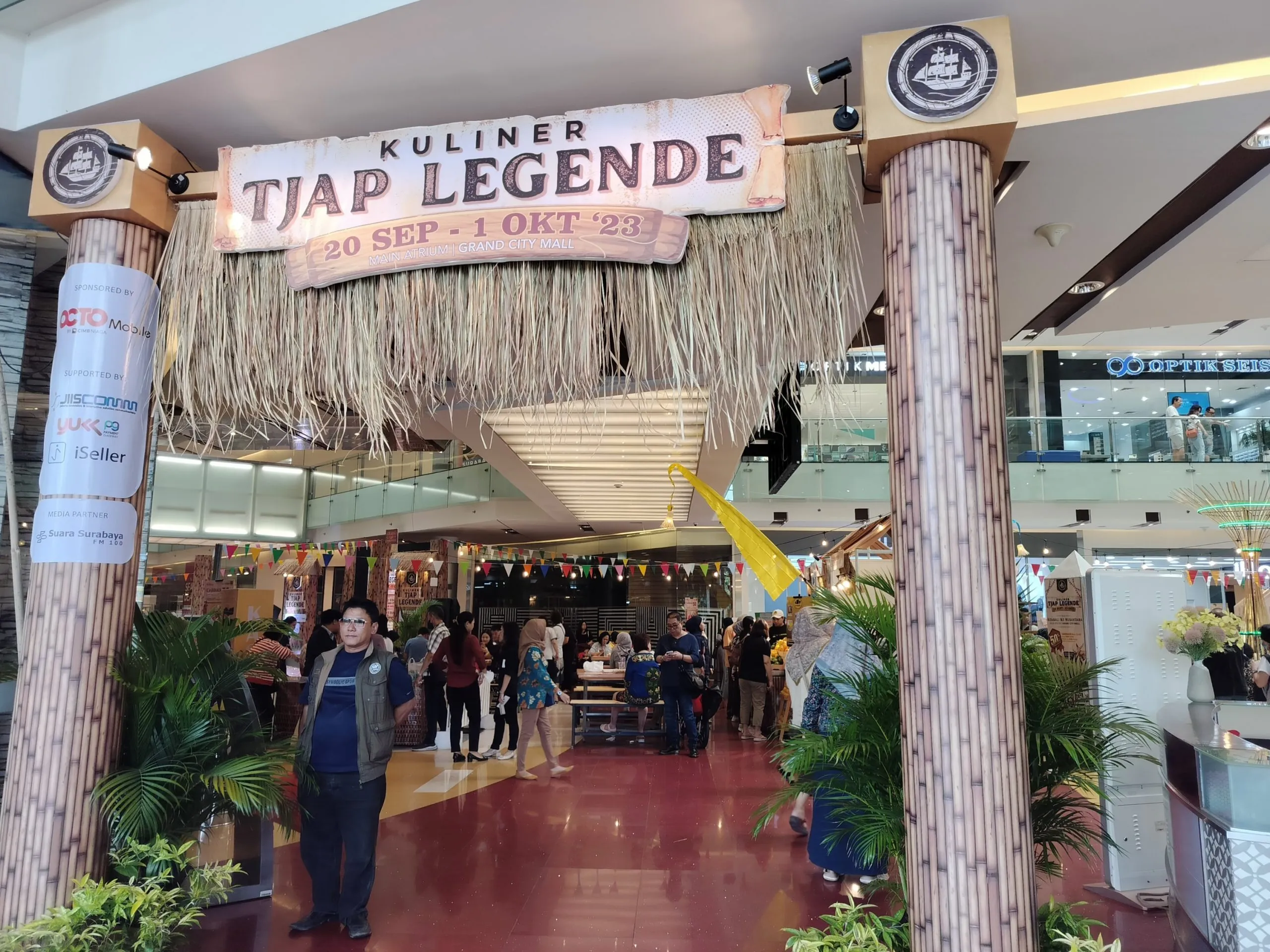 Baru di Buka Festival Kuliner Tjap Legenda di Serbu Masyarakat Surabaya