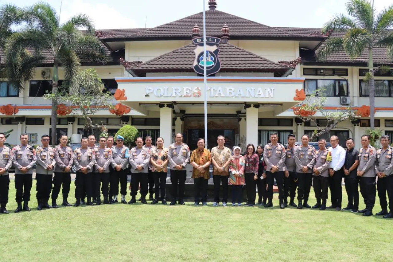 Kapolres Tabanan Sambut Kunjungan Kerja Tim Kompolnas di Polres Tabanan*