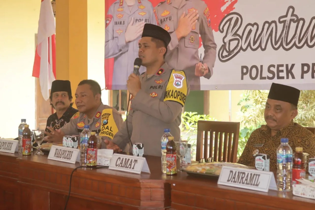 Dengarkan Keluhan Masyarakat Masyarakat, Polres Pasuruan Gelar Jum'at Curhat