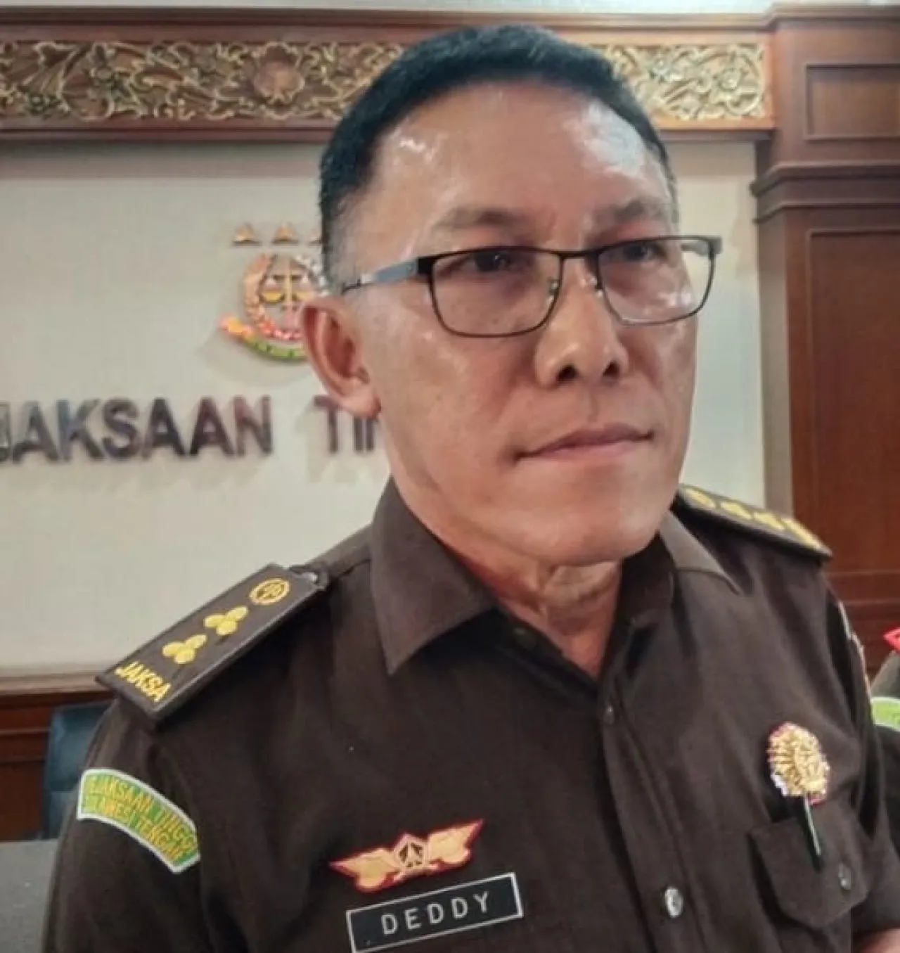 Kejati Bali Tangkap 5 Petugas Imigrasi karena Pungli Fast Track di Bandara