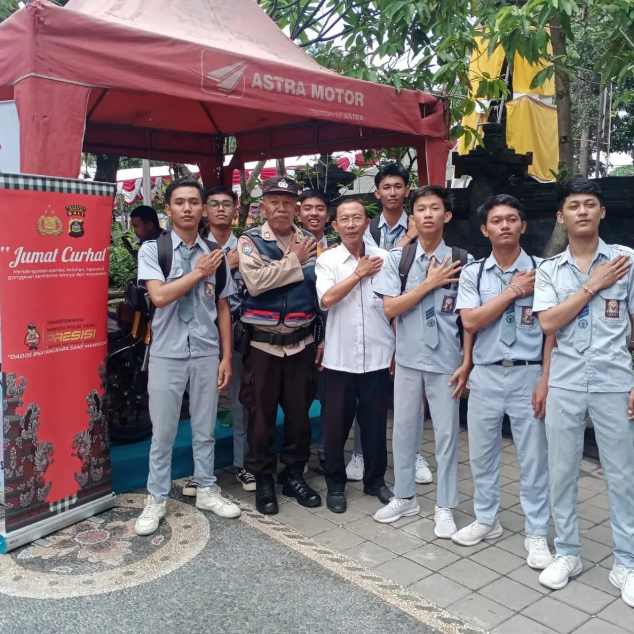 Jumat Curhat, Polsek Denpasar Utara Dengarkan Aspirasi Pelajar SMKN 1 Denpasar