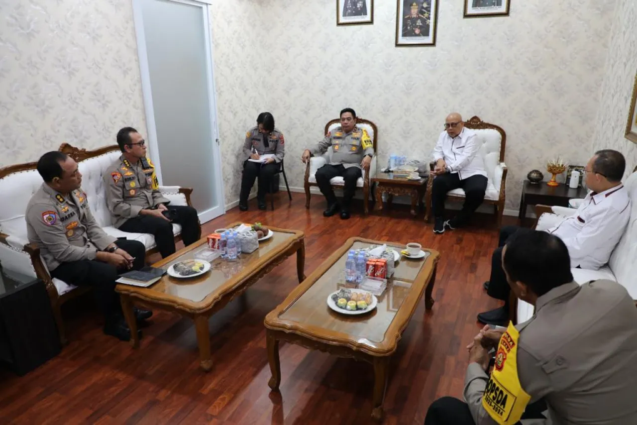 Cek Kesiapan Pengamanan Nataru dan Pemilu, Kompolnas RI Kunjungi Polda Bali