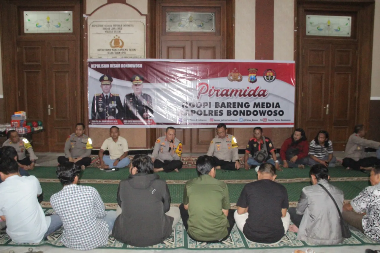 Kapolres Bondowoso Ajak Ngopi Bareng Bersama Awak Media
