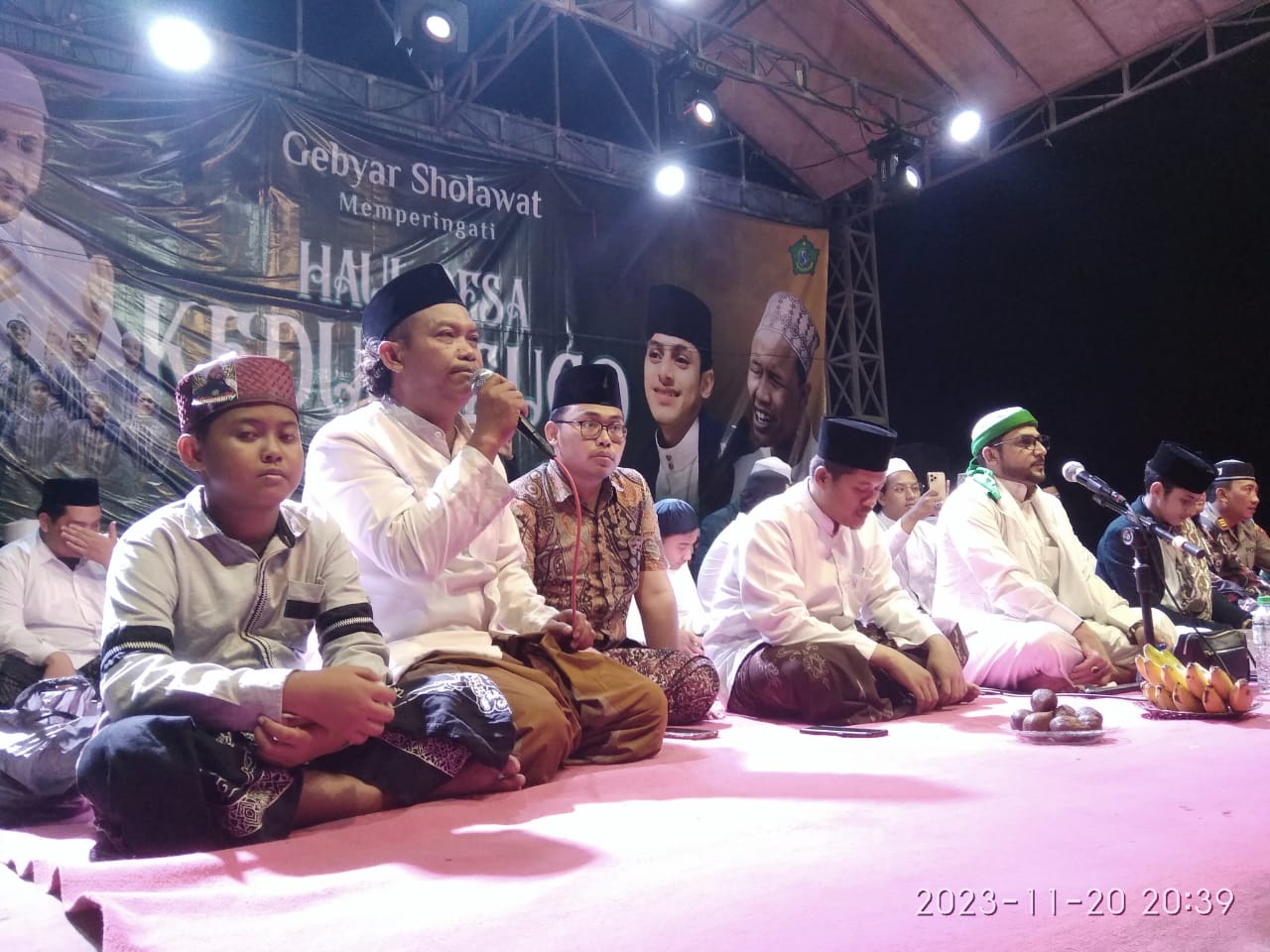 Gebyar Sholawat Peringati Haul Desa Kedungsugo Prambon