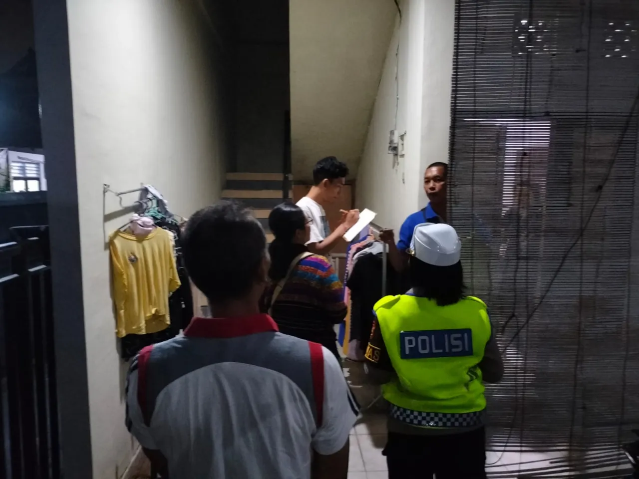 Optimalkan Patroli Tiga Pilar Polsek Denbar Tibduktang di Tempat Kos-kosan