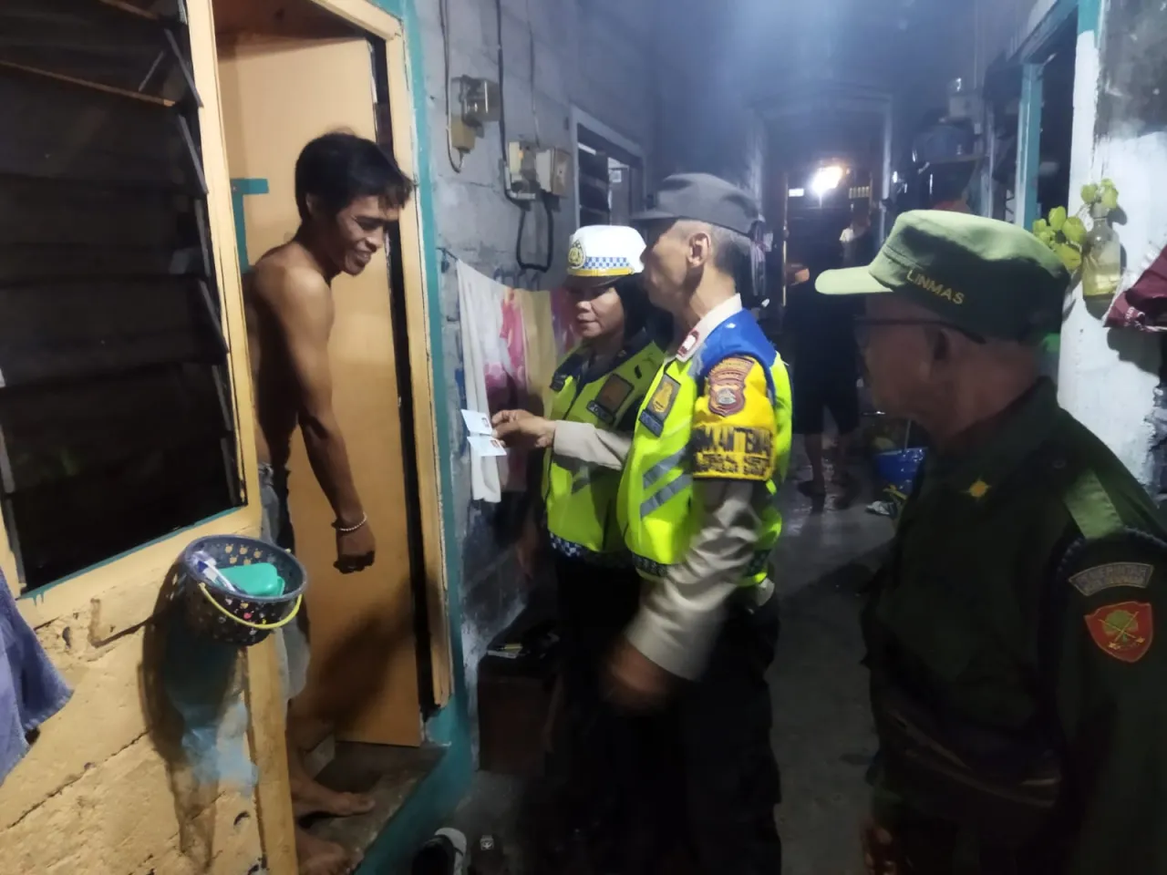 Perkuat Keamanan Pasca Pencoblosan Polsek Denbar Bersama Tiga Pilar Gelar Tibduktang