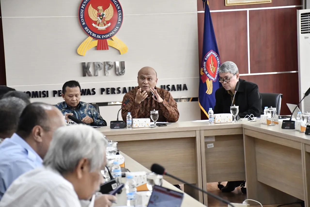 KPPU KUMPULKAN PELAKU USAHA, PEMERINTAH, DAN SATGAS PANGAN