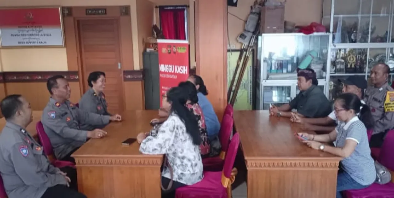 Laksanakan Minggu Kasih Polsek Denbar Wadahi Aspirasi Jemaat Gereja Abdiel Zion