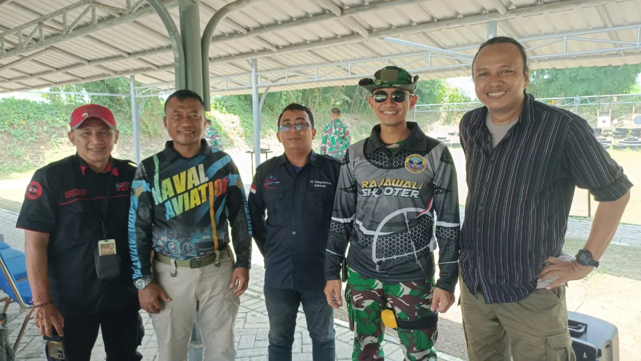 AWS Dibekali Ilmu Menembak Bersama Puspenerbal