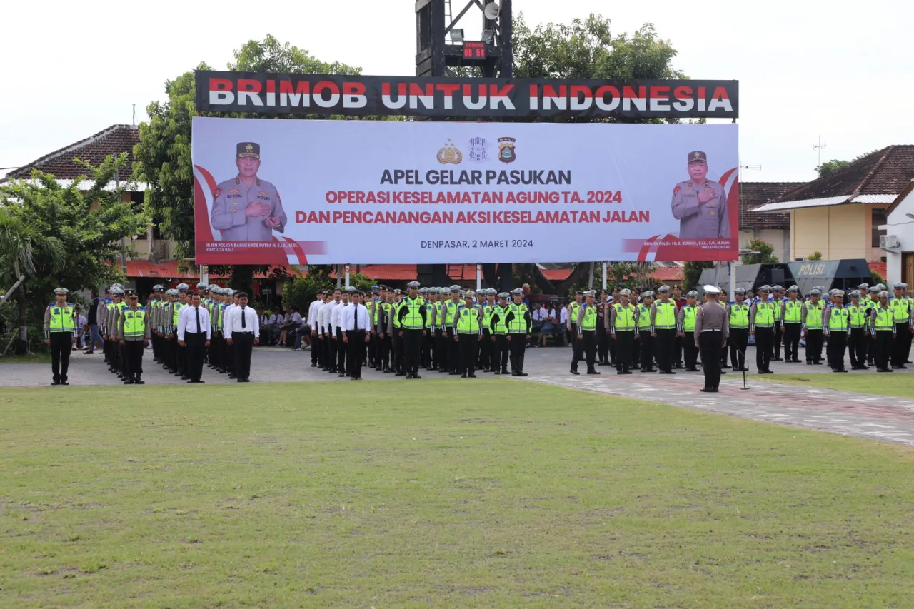 Melibatkan Ratusan Personel, Polda Bali Gelar Apel Keselamatan Agung 2024