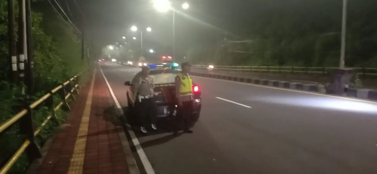 Patroli Blue Light Polsek Kuta Selatan Ciptakan Keamanan di Malam Minggu Dalam Suasana pemilu 2024
