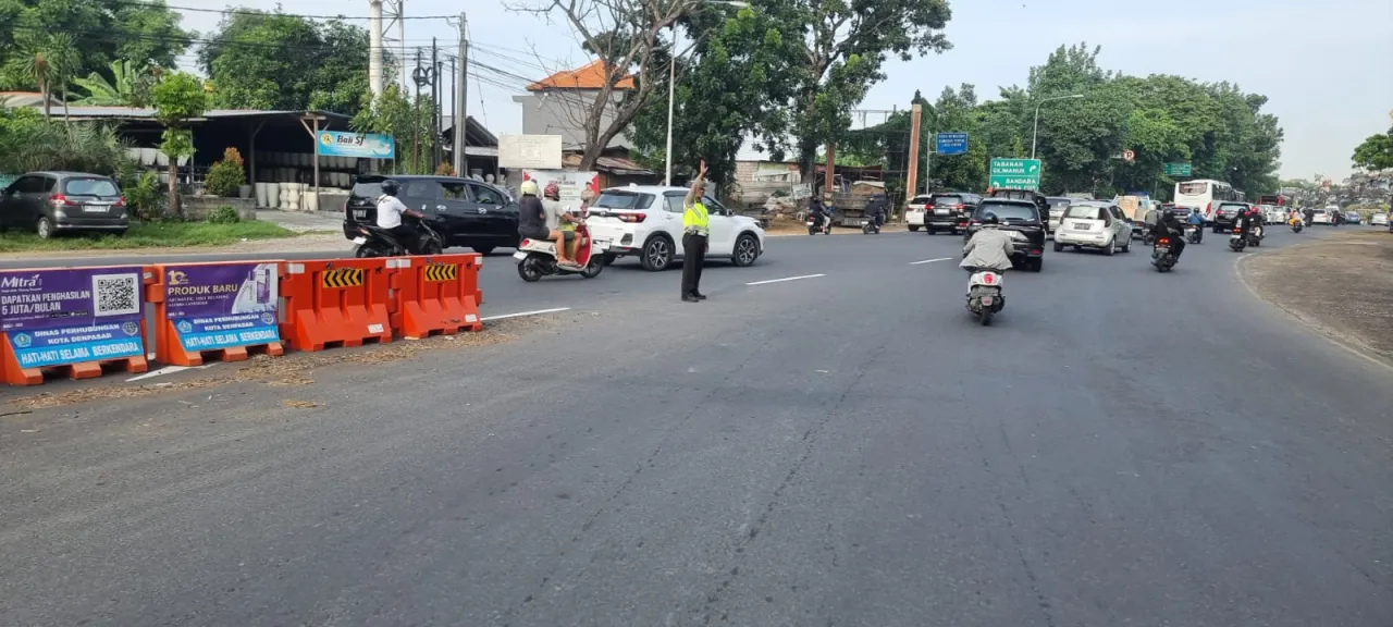 Ops Ketupat Agung 2024: Satgas Preventif Subsatgas Pospam Titi Banda Berhasil Atasi Kepadatan Arus L