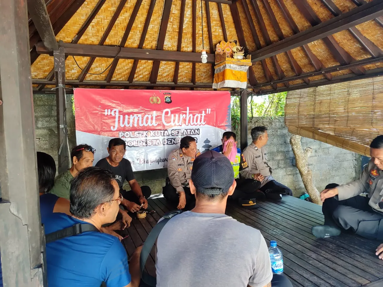 Jumat Curhat Polsek Kutsel:Sinergi Polri dan Sopir Taksi Jimbaran Meningkatkan Keamanan dan Kelancar