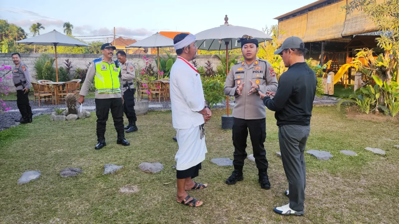 Jumat Curhat, Kapolsek Denpasar Selatan Jalin Silaturami dan Komunikasi Bersama Kepala Desa Sanur Ka