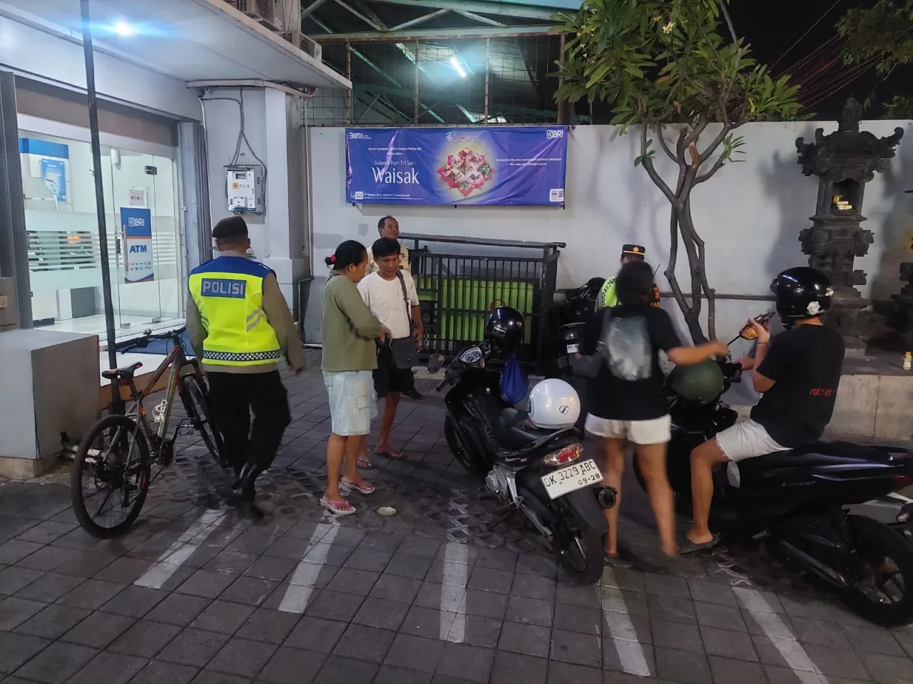 Prioritas Utama Keamanan Malam Hari, BLP Polsek Denbar Antisipasi Genk Motor Dan Balap Liar