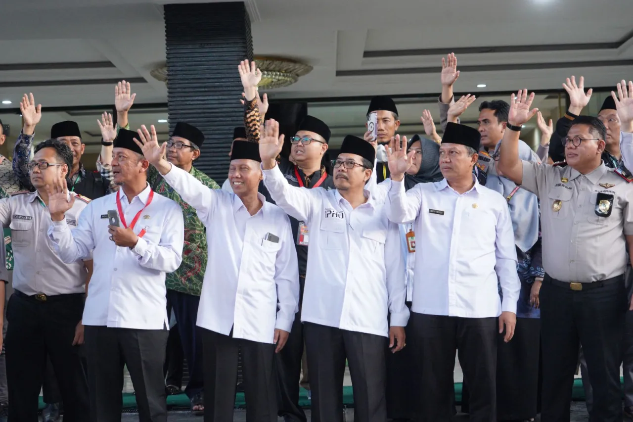 Kloter 106 Akhiri Pemberangkatan Jemaah Haji Embarkasi Surabaya ke Tanah Suci