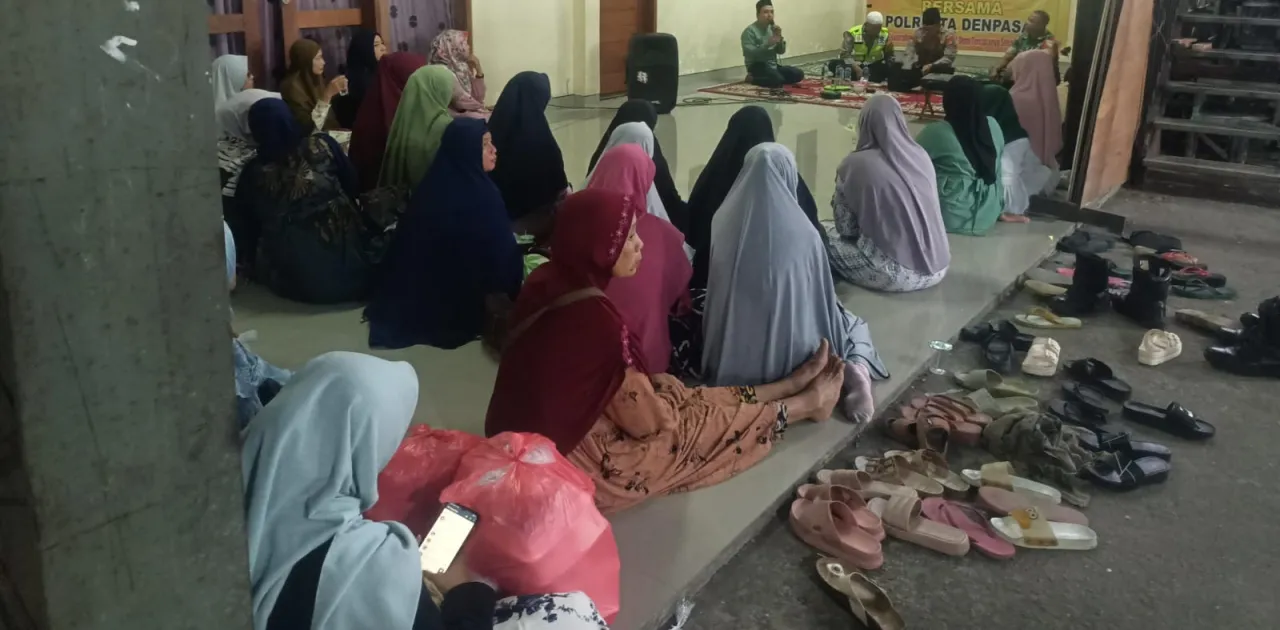 Kasat Binmas Polresta Denpasar Laksanakan Safari Kamtibmas di Masjid Al Muhajirin
