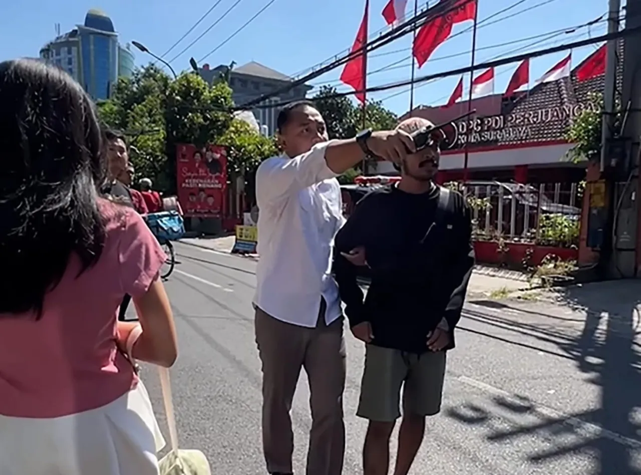 Viral Vidio Walikota Surabaya Marah Ke Oknum Jukir Liar Patok Harga 35,000