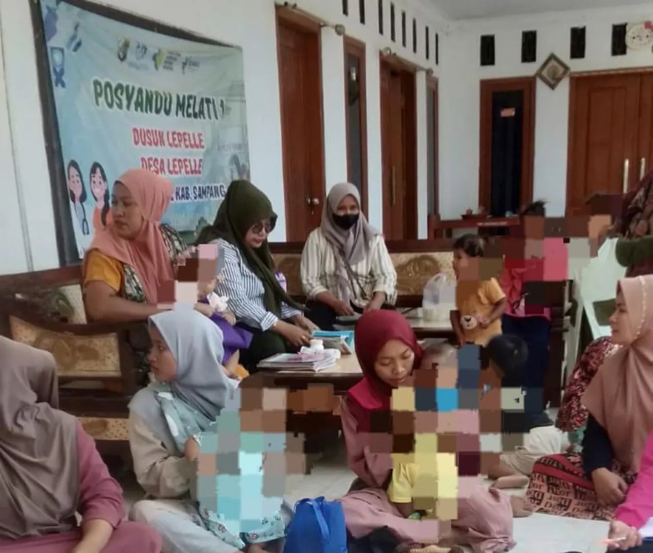 Cegah Stunting dan Tingkatkan Layanan Masyarakat, Pemdes Lepelle Rutin Gelar Posyandu di 8 Dusun