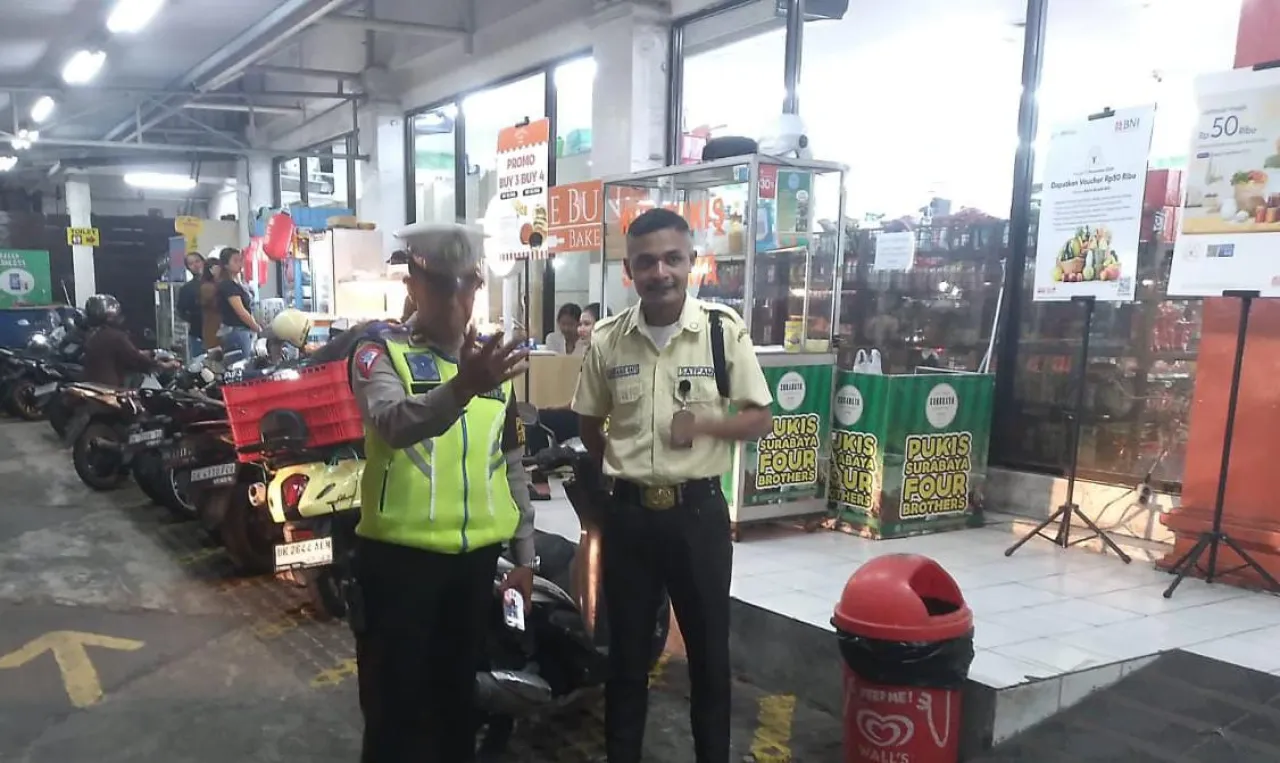 Rutin Gelar BLP Polsek Denbar Fokus Jaga Keamanan Malam Hari