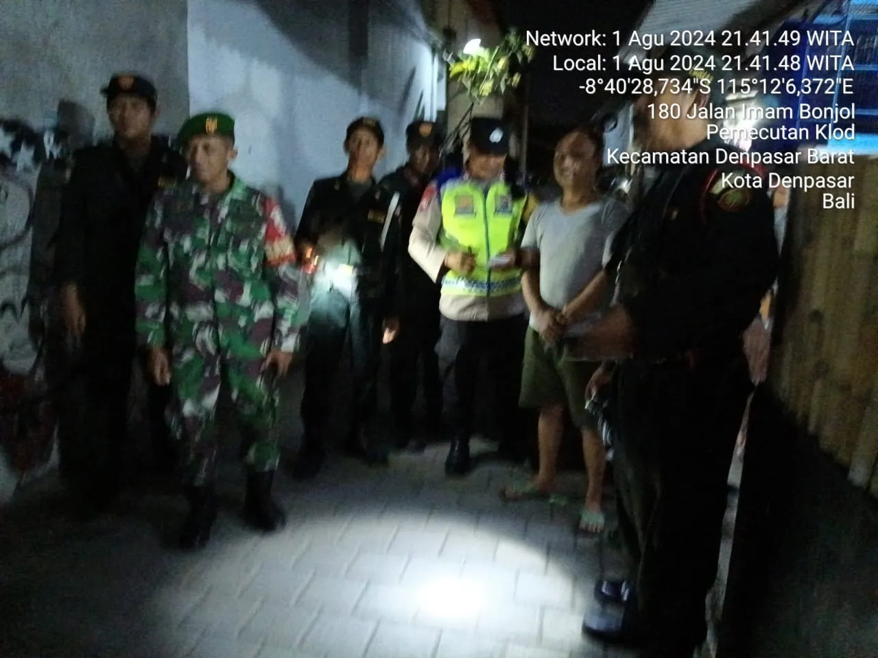Laksanakan Patroli Tiga Pilar Polsek Denbar Pertahankan Kondusifitas Wilayah
