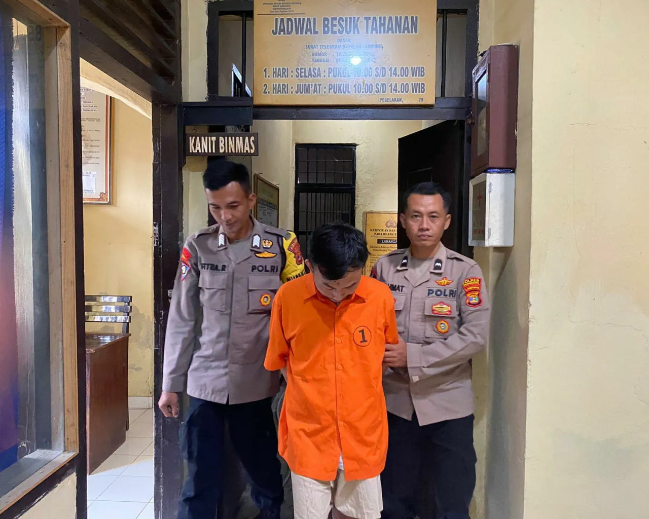 Tekab 308 Polsek Pagelaran Tangkap Pencuri Yang Melukai Korbanya Dengan Senjata Tajam