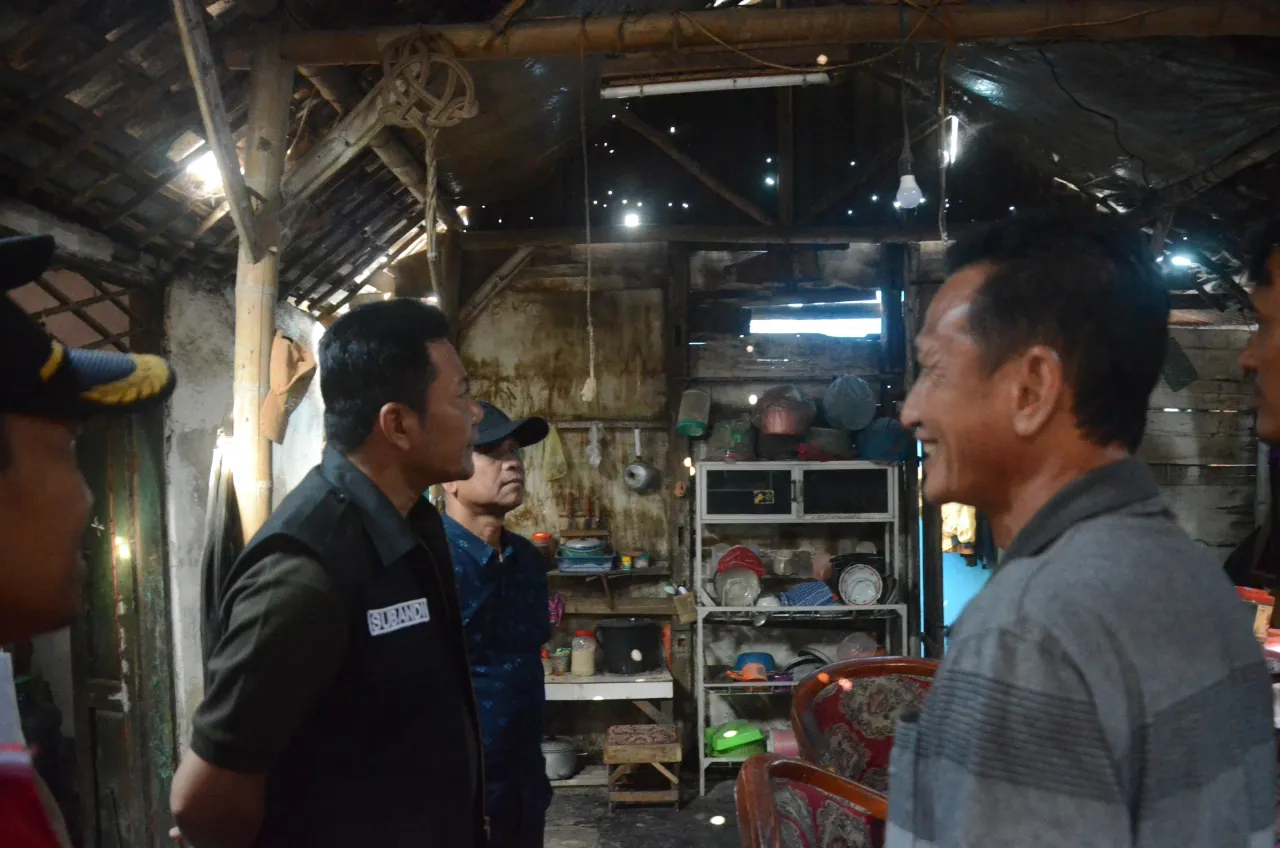 Plt. Bupati Sidak Di Wilayah Desa Watugolong Krian