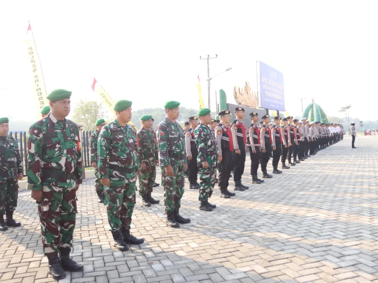 Polres Pringsewu Siagakan Puluhan Personel untuk Amankan Pengundian Nomor Urut Calon Bupati